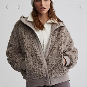 🔷NWT VARLEY Dylan Jacket - Satellite $248 retail